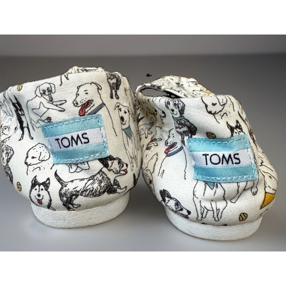EUC Toms Women Sz 7.5 Office Dogs White Shoes Frenchie Poodle Labrador Husky - Picture 2 of 5